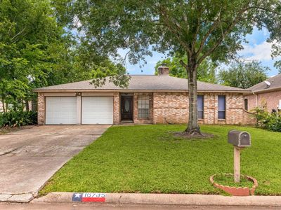 16735 Barcelona Dr