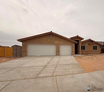 7173 E 44th Ln