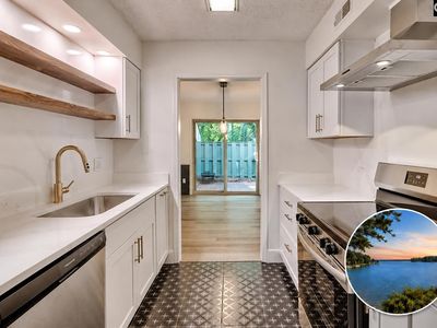 314 Dryden Ln
