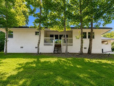 3556 Boby Dr
