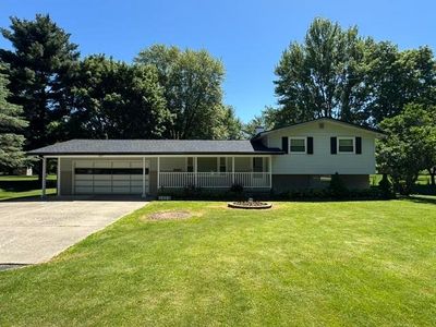 2052 N Vassar Rd