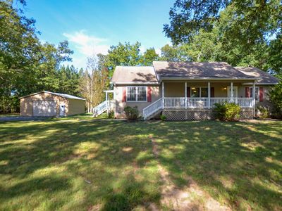 864 Billy B Rd
