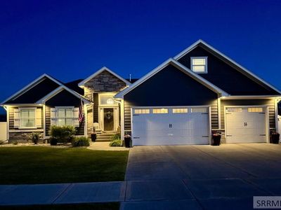 3966 Rocky Mountain Dr