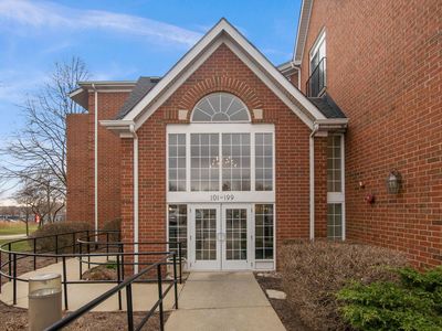 115 Hunt Club Dr #114N