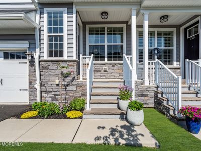 3328 Poplar Place
