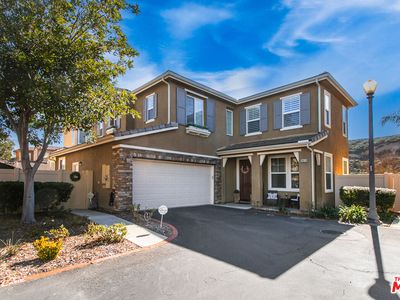 26070 Medici Ct