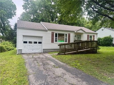Property at 6741 Barton St, Shawnee, KS