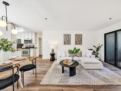 880 E Fremont Ave APT 318