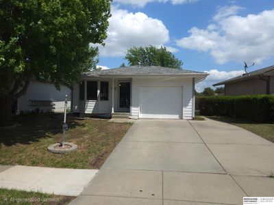 2000 NW 54th St