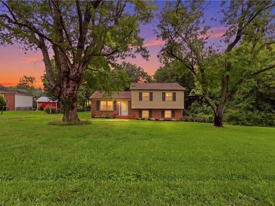 Property at 211 Yorktown Rd, Kernersville, NC