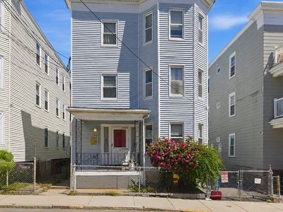 81 Marion St