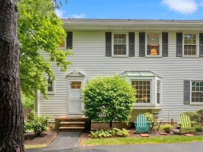 2301 Jamestown Common