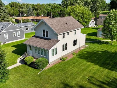 407 E Fairview Ave