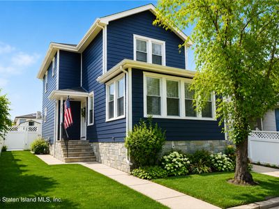 609 Rensselaer Ave