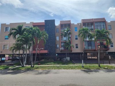 6095 W 19th Ave APT 205