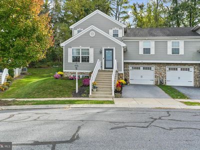 Property at 36 Myers Xing, Lancaster, PA