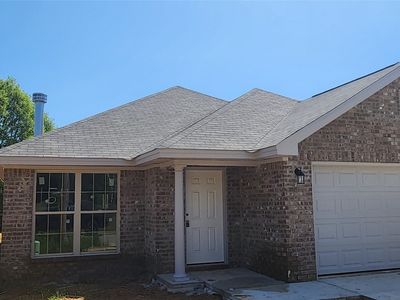 154 Colonial Plaza St