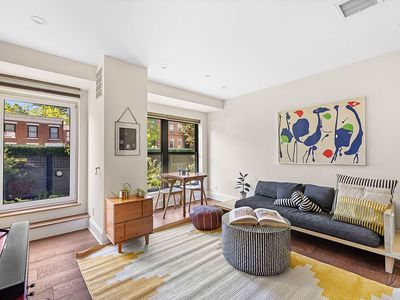 850 Putnam Ave #1A