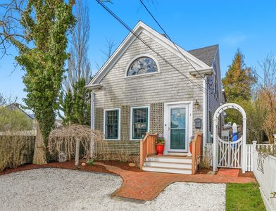 3 Cottage Ct