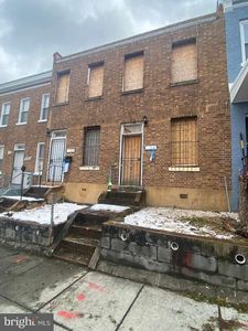532-534 Hobart Pl NW