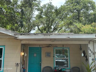 2423 Joan Ave