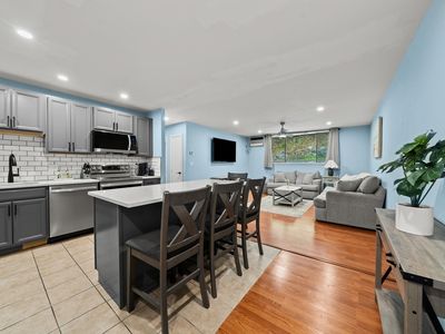 80 N Warren St APT 32