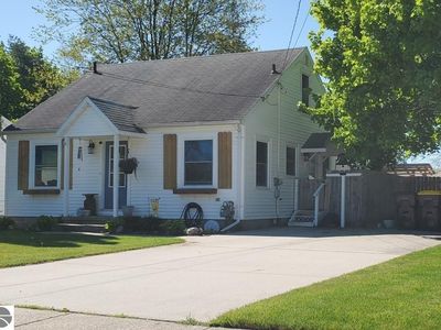 Property at 1407 W Broadway St, Mount Pleasant, MI
