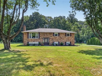 Property at 8494 E Wadora Cir NW, North Canton, OH
