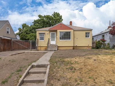1643 E Rockwell Ave