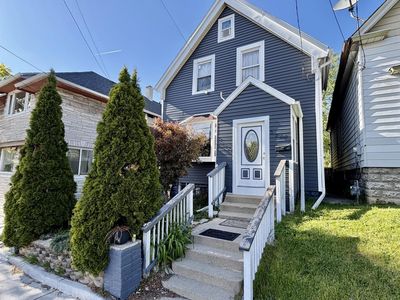 3200 W Pierce STREET