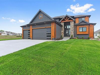 2611 SW Barley Field Dr