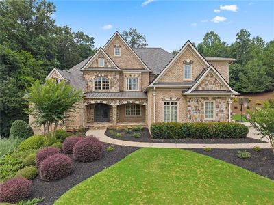 210 Manor Close