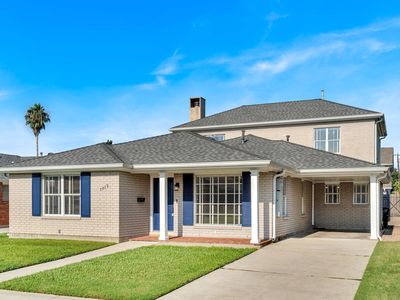 1012 E William David Pkwy