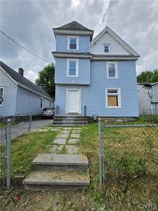 166 Hope Ave