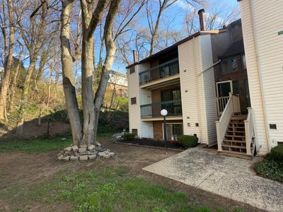 3750 Clarendon Ave #16