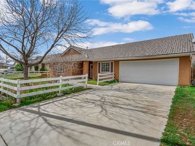 37623 Robin Ln