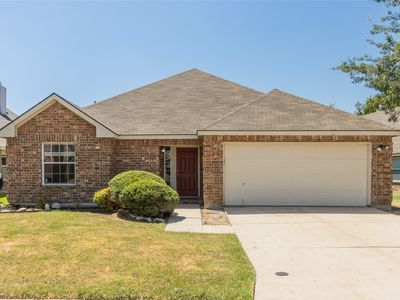 1900 Creek Crossing Dr