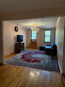 8401 Main St APT 311