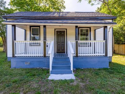 206 Monroe St