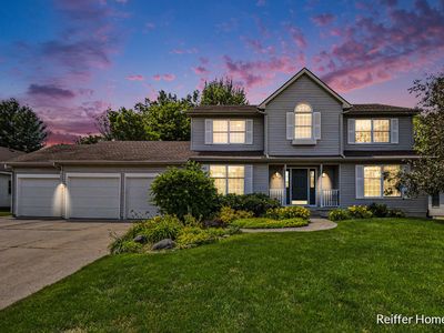 5115 Amanda Dr SW