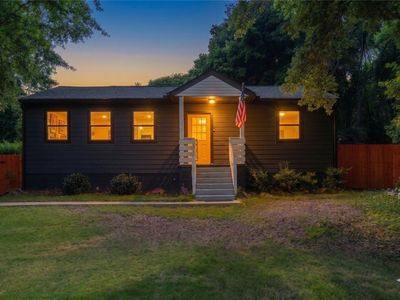 2178 Penelope St NW