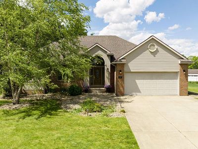Property at 624 Linden Ln, Willard, OH