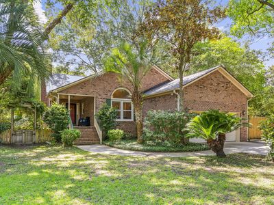 906 Travers Dr