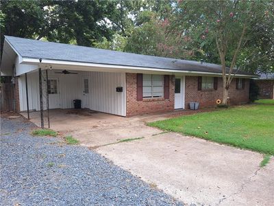 504 Stephens Ave