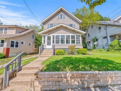 33 Brighton Dr