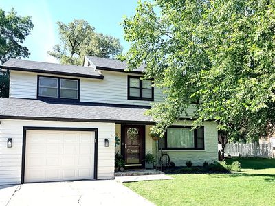 435 W 19th St