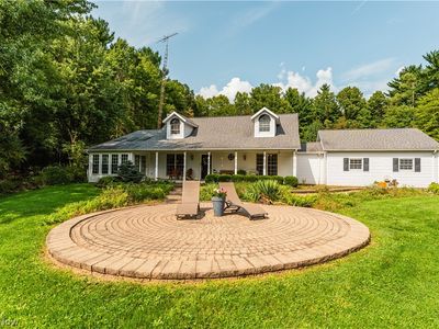 5556 Blacksnake Hill Rd NE