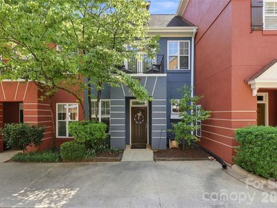 942 Hawthorne Bridge Ct