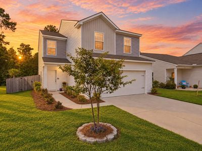 241 Parkwood Vista Way