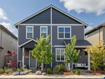 1869 SE Mulberry Ave